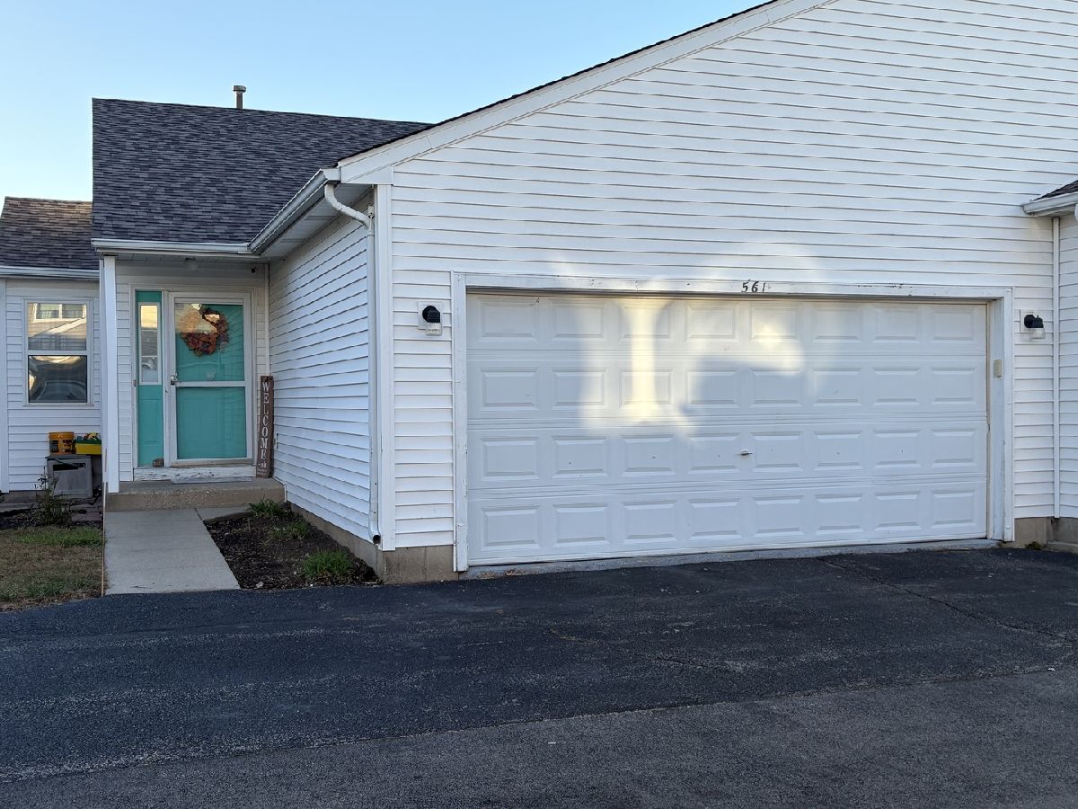  For Sale Harvard Illinois, 561 Sandy Court