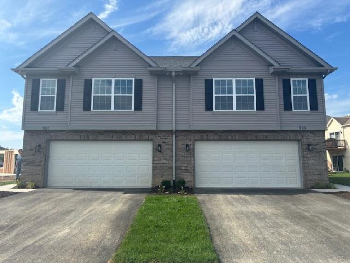 For Sale Joliet Illinois, 937 Saddle Ridge Drive