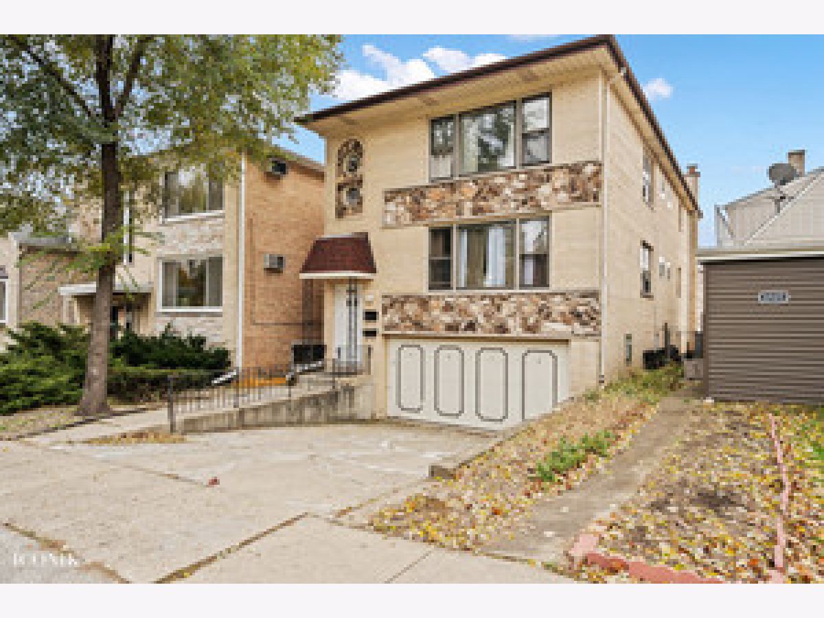  For Sale Harwood Heights Illinois, 6519 Forest Preserve Avenue