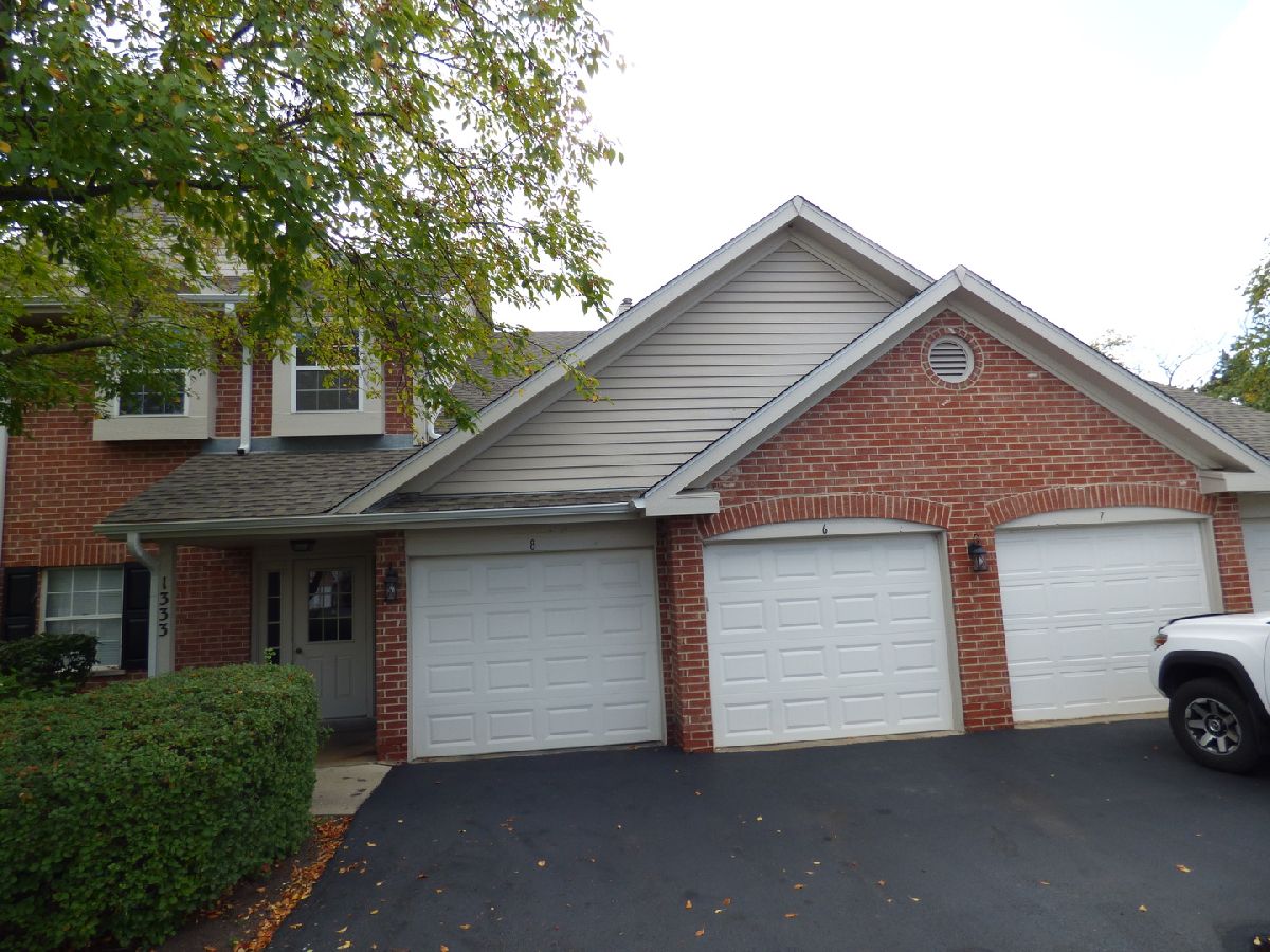  For Rent Palatine Illinois, 1333 Evergreen