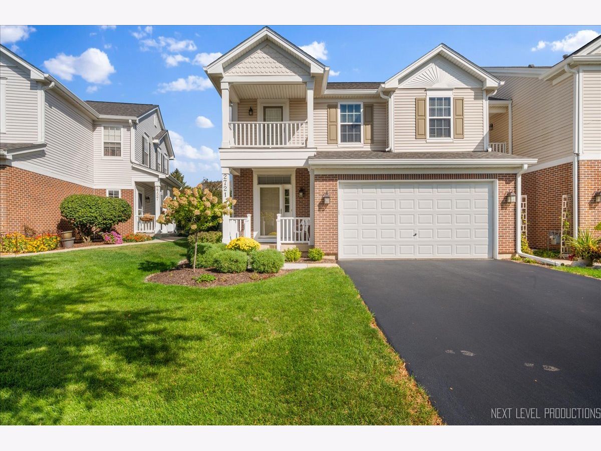  For Sale Geneva Illinois, 2721 Lorraine Circle