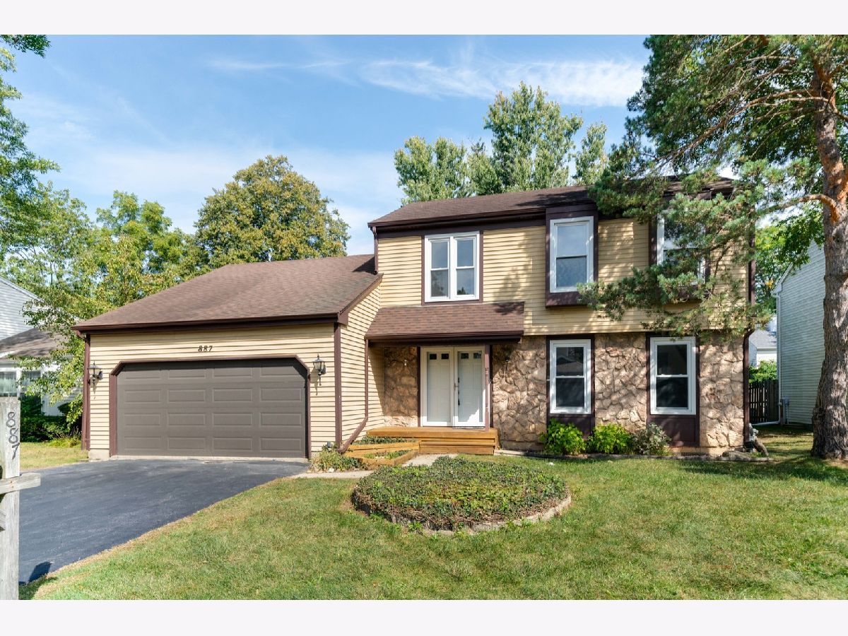 Homes & Townhomes For Sale Heritage Place Buffalo Grove Illinois, 887 Saybrook Lane