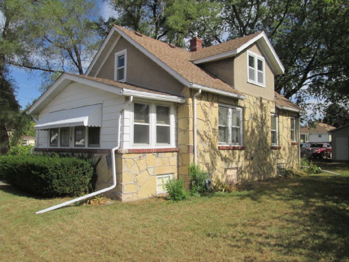  Sold Rockford Illinois, 2834 Hanson