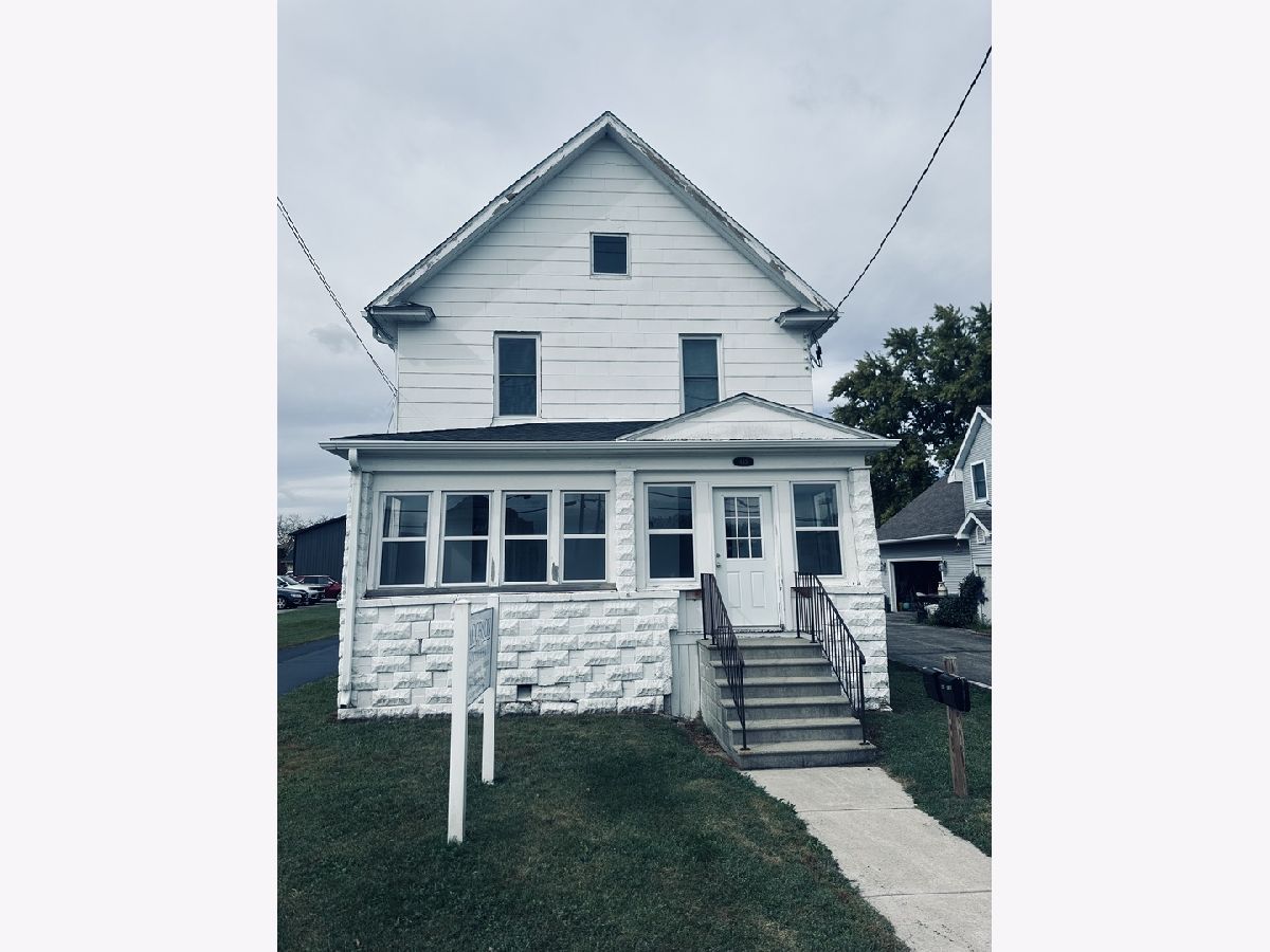 Rented Sycamore Illinois, 445 Main