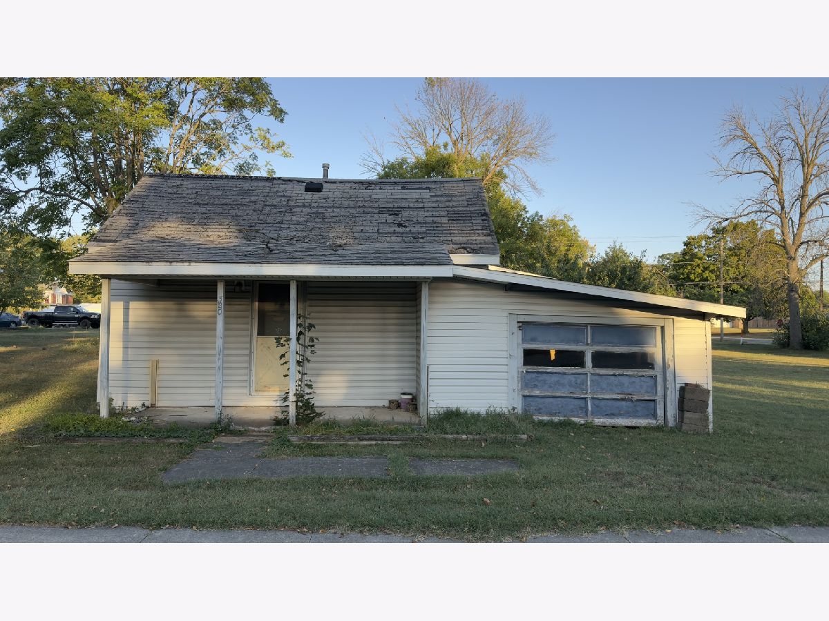  For Sale Atwood Illinois, 320 Main Street