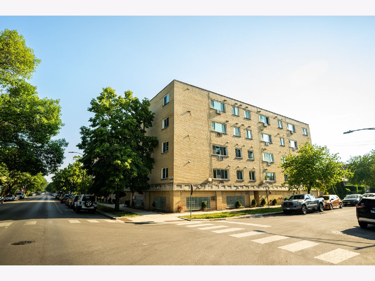  Rented Chicago Illinois, 5314 Damen