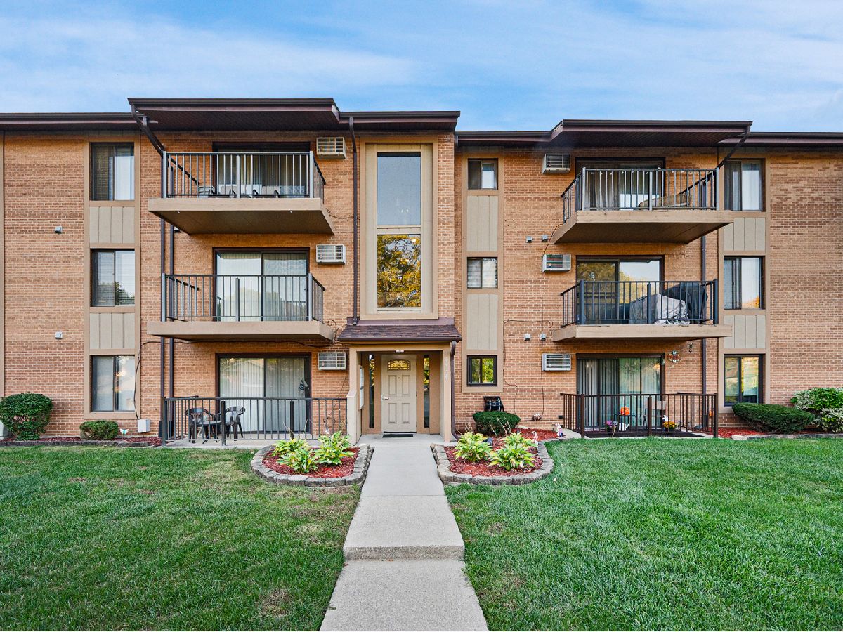  For Sale Worth Illinois, 10930 Worth Avenue
