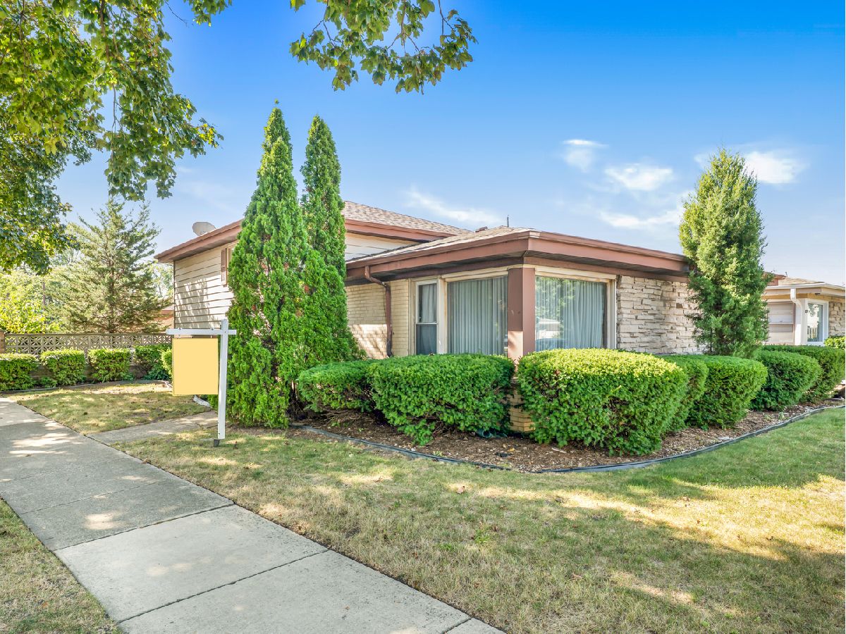 For Sale Norridge Illinois, 8255 Agatite Avenue