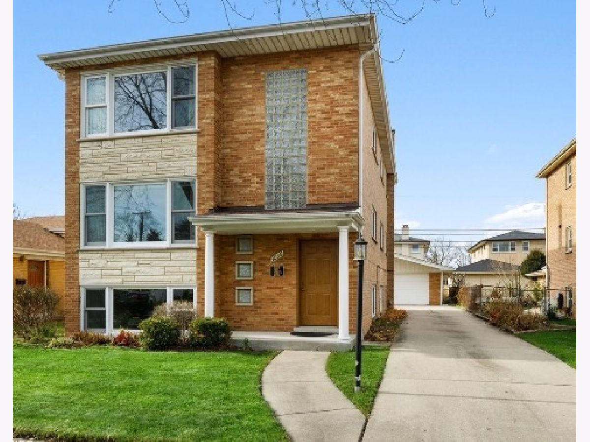  For Sale Westchester Illinois, 3036 Downing Avenue