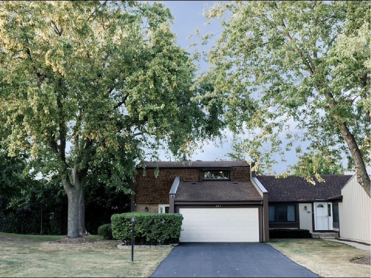 For Sale Indian Head Park Illinois, 191 Cascade Drive