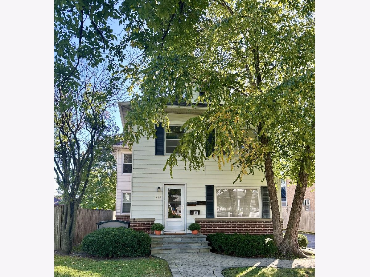  For Rent Lake Forest Illinois, 845 Oakwood
