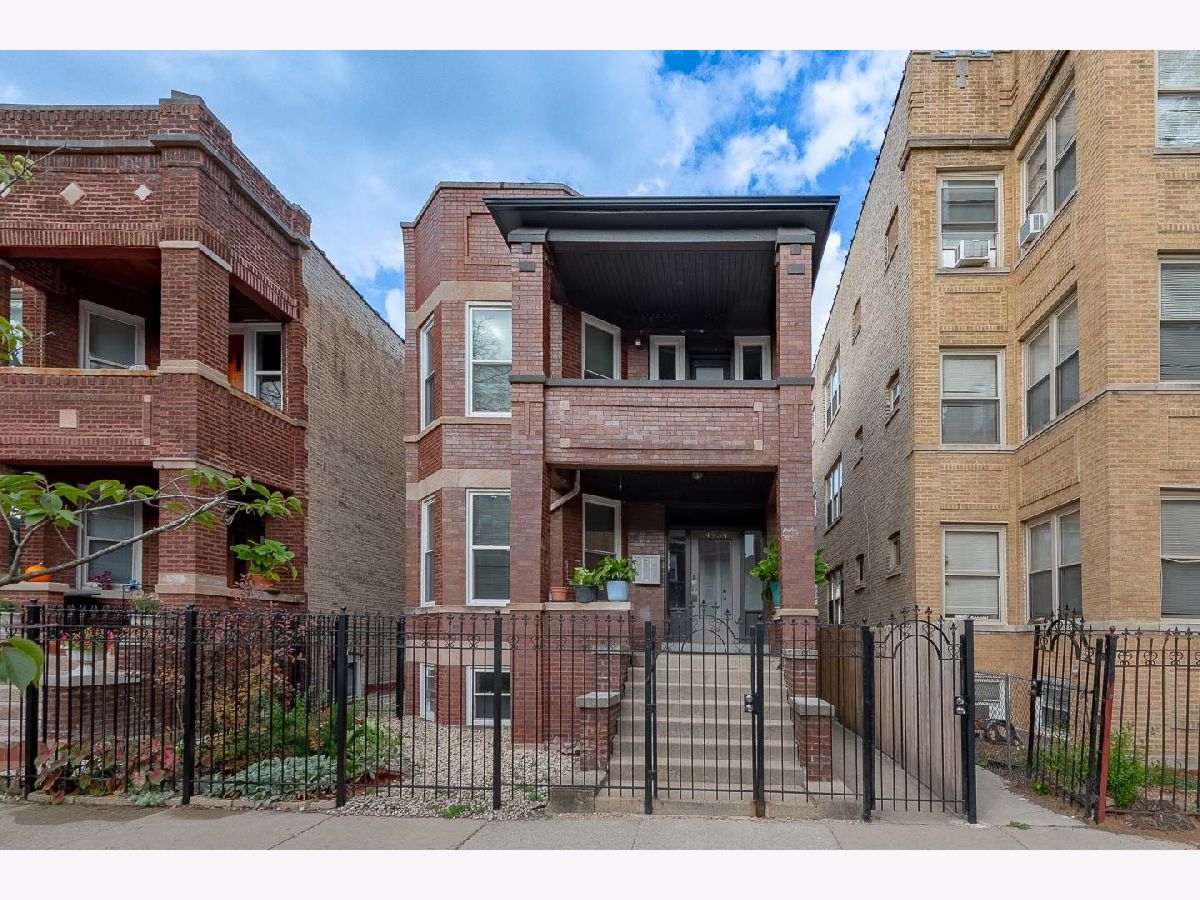 Rented Chicago Illinois, 4934 Albany