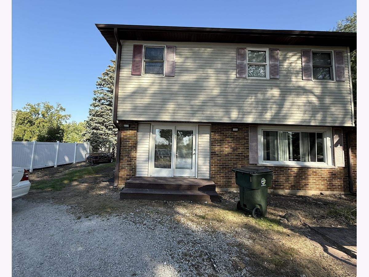  Rented Naperville Illinois, 9S115 Route 59