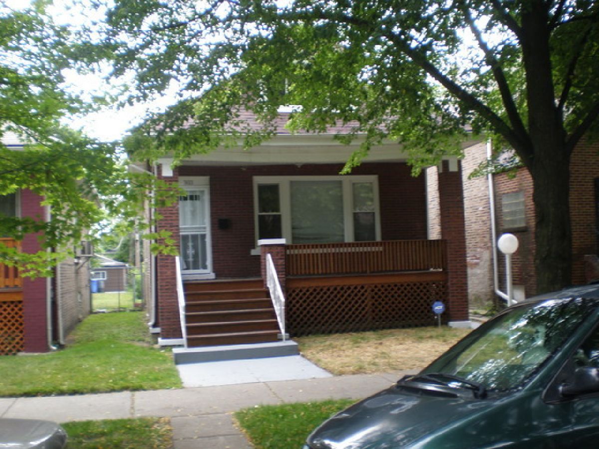  Rented Chicago Illinois, 7433 Perry
