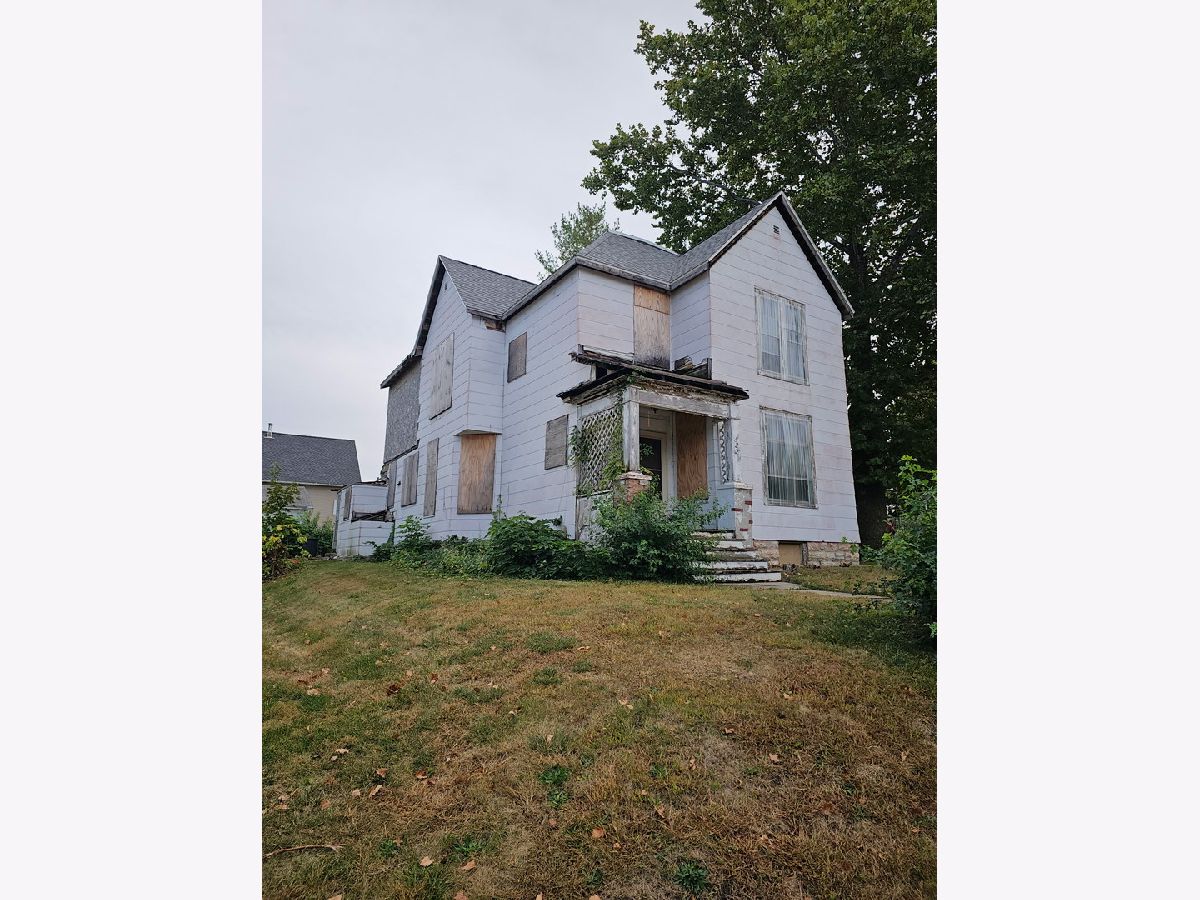  For Sale Dixon Illinois, 522 Hennepin Avenue