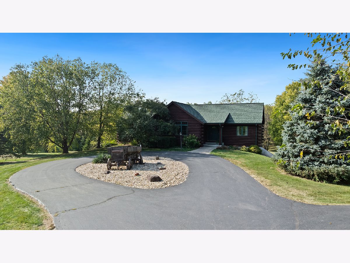  For Sale Leaf River Illinois, 5810 Lightsville Road