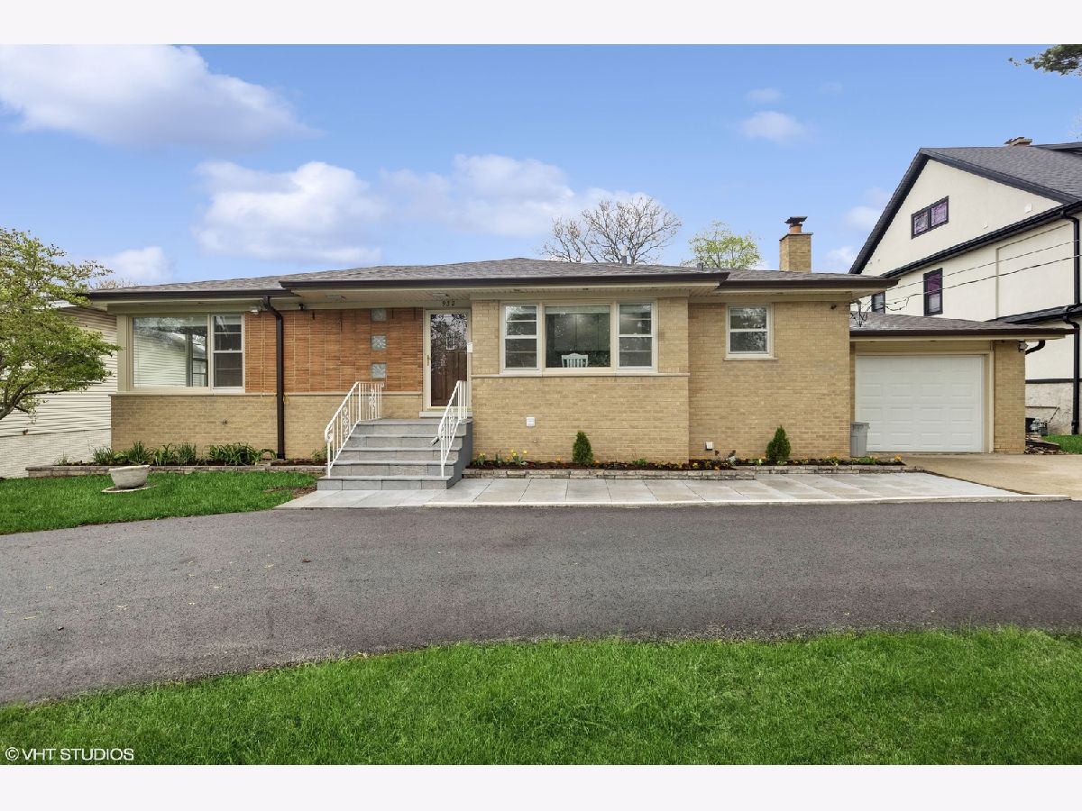 For Sale Downers Grove Illinois, 932 60th Place