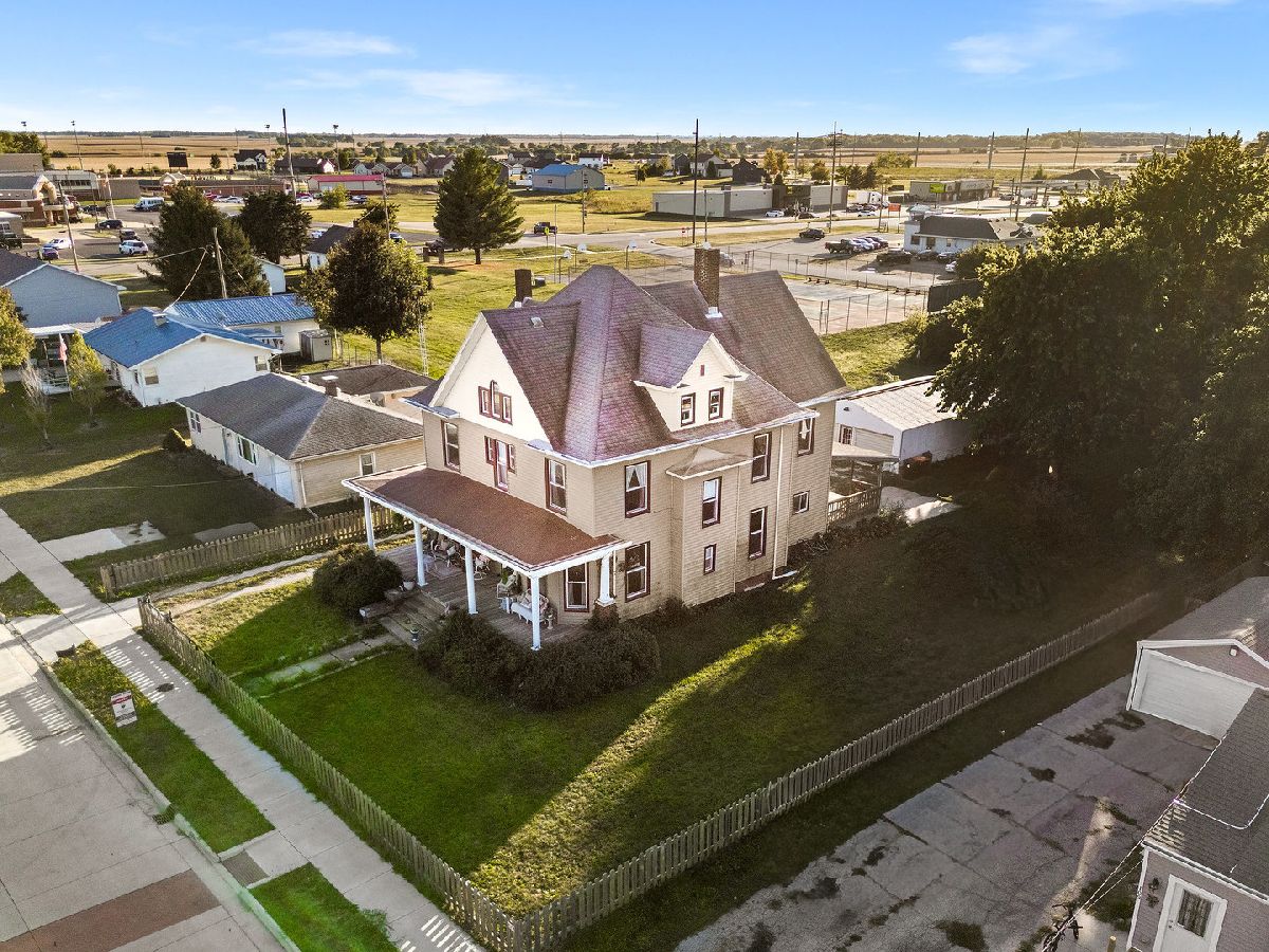  For Sale Heyworth Illinois, 111 Karr Street