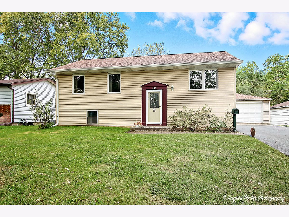  For Sale Wauconda Illinois, 453 Willow Road