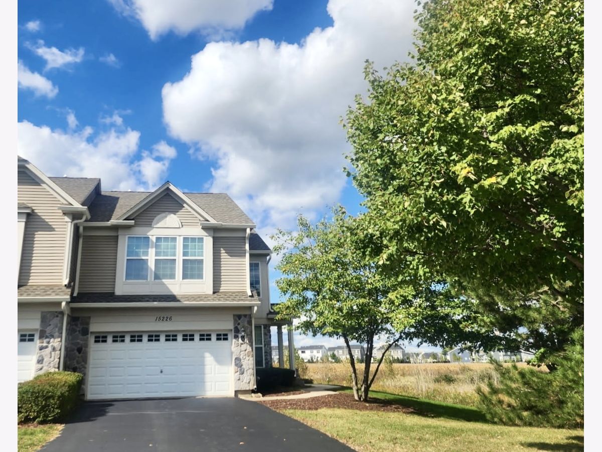 For Rent Lockport Illinois, 15226 Pinewood