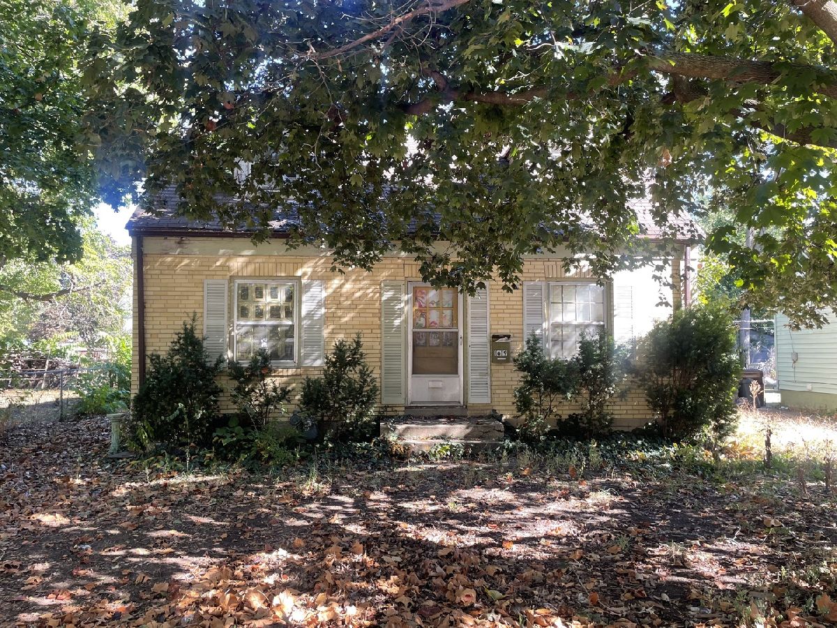 Sold Rockford Illinois, 1619 Evergreen