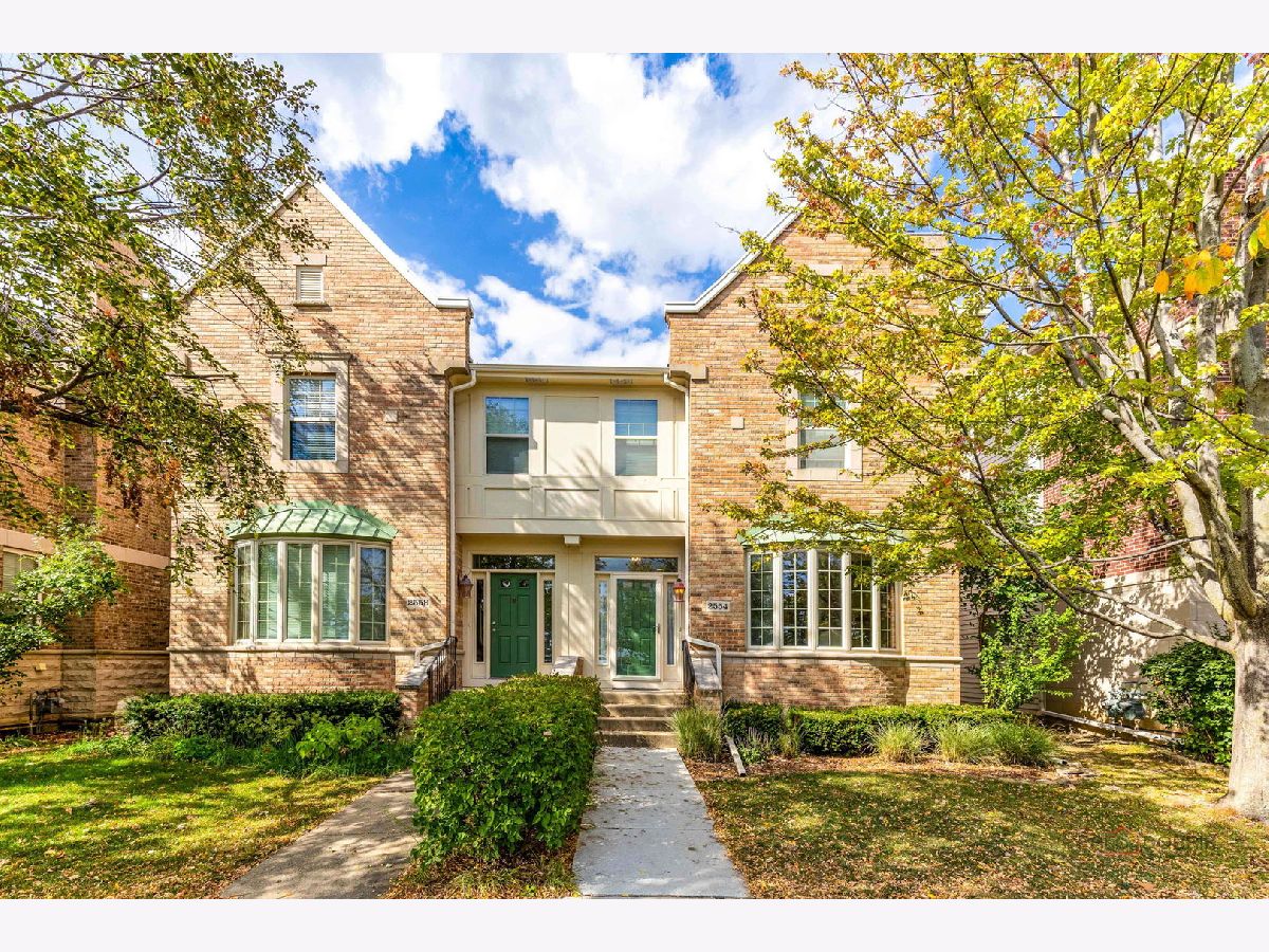  For Sale Glenview Illinois, 2554 Lake Avenue