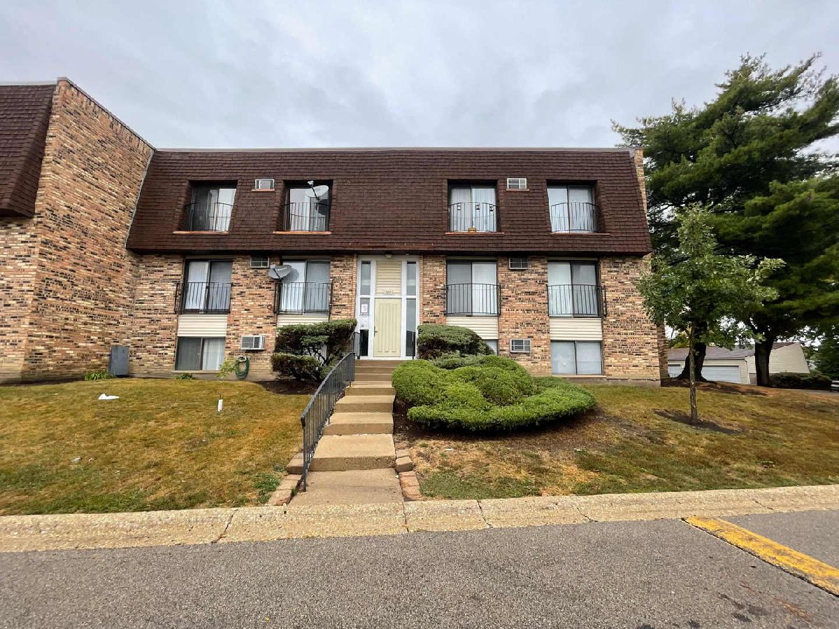  For Rent Glendale Heights Illinois, 202 Waters Edge