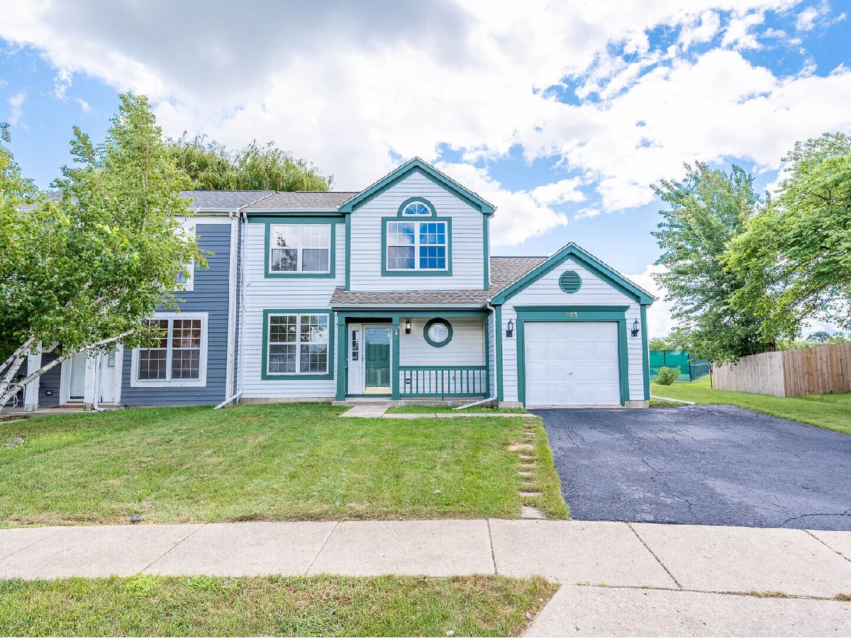  For Sale Mundelein Illinois, 123 Dunton Court