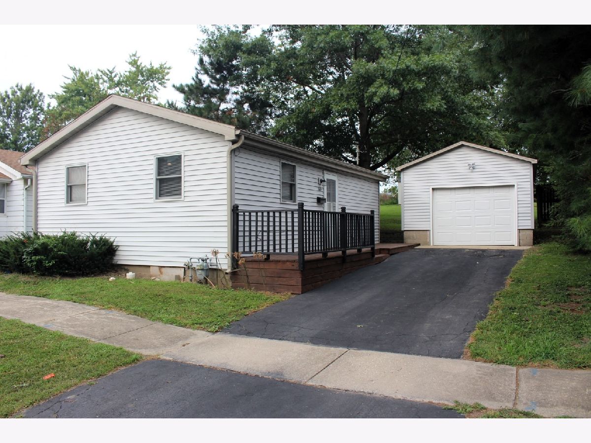  For Sale Clinton Illinois, 613 Quincy Street