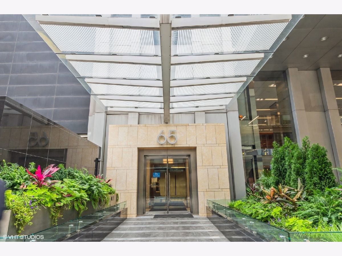  For Sale Chicago Illinois, 65 Monroe Street