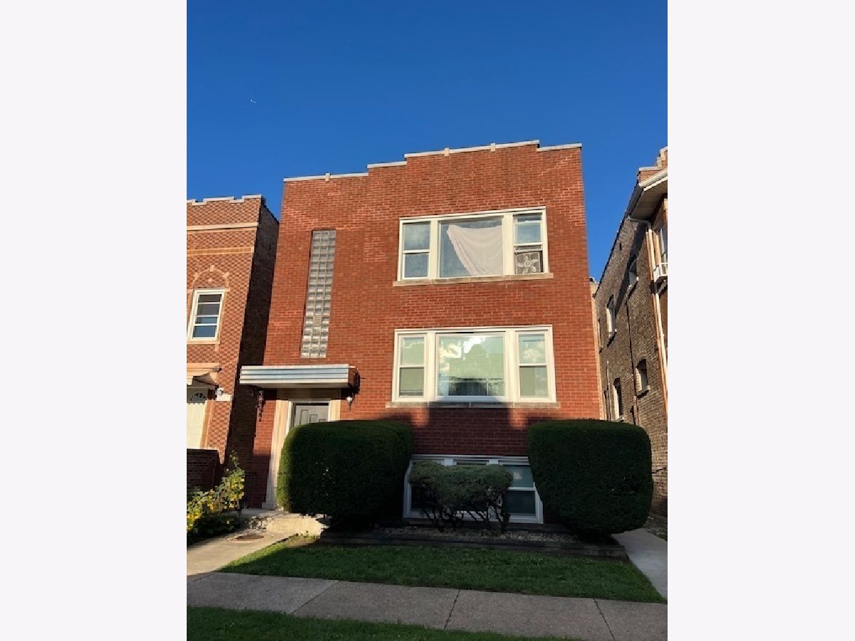 Rented Berwyn Illinois, 1819 Kenilworth