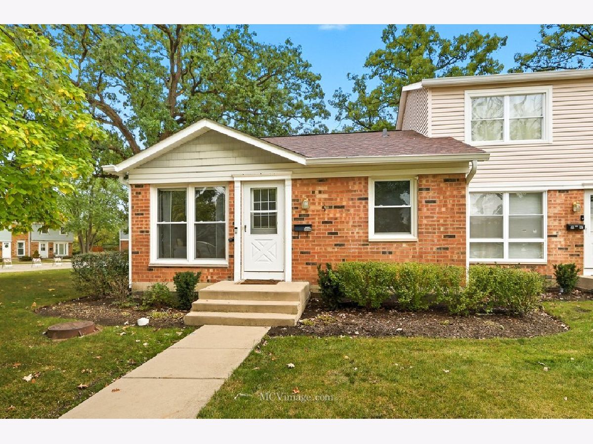  For Sale Streamwood Illinois, 3098 Lynnwood Court