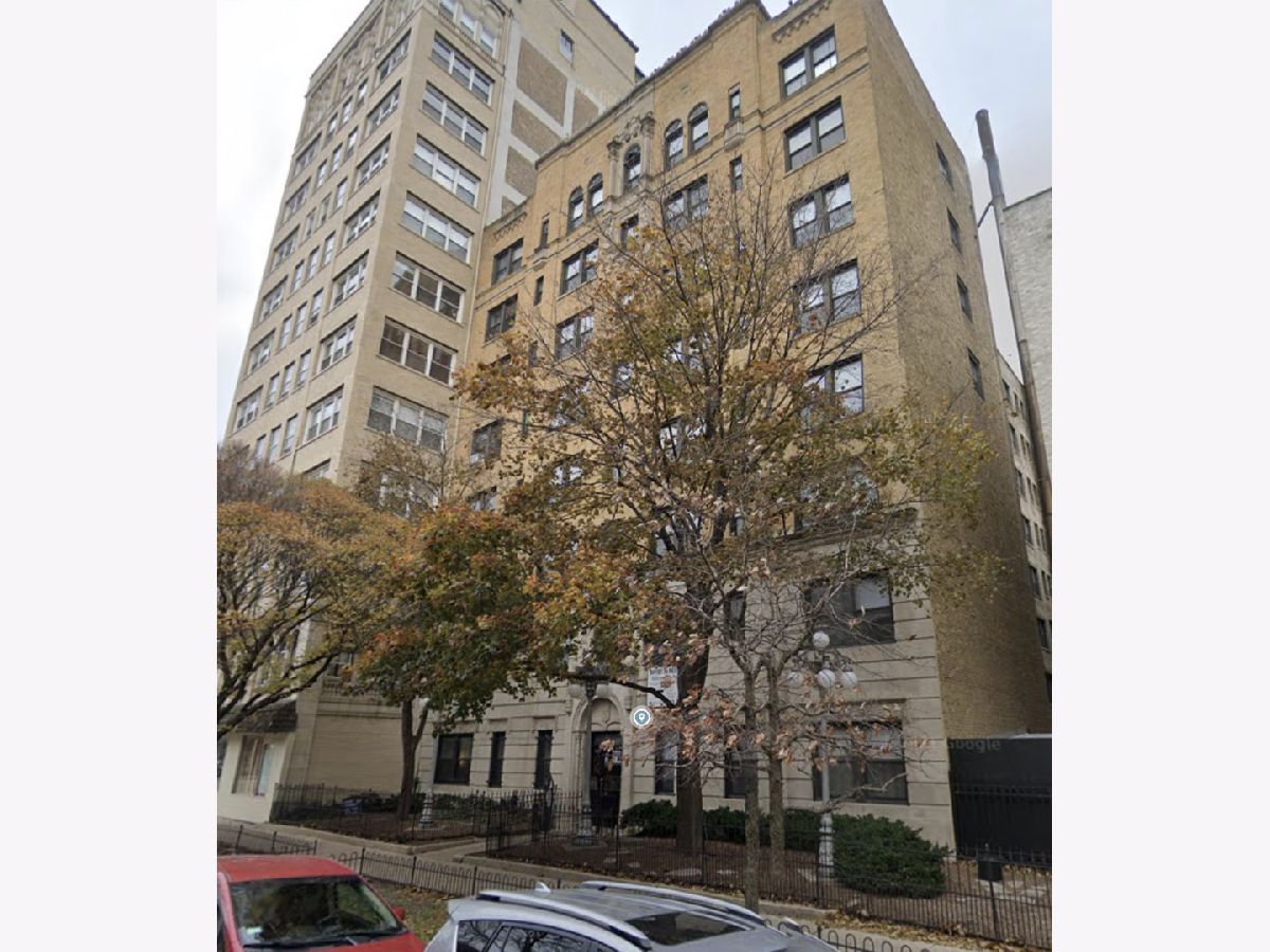 Rented Chicago Illinois, 6165 Winthrop