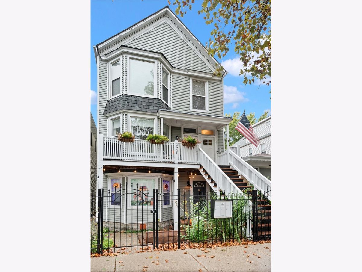  For Sale Chicago Illinois, 2924 Talman Avenue