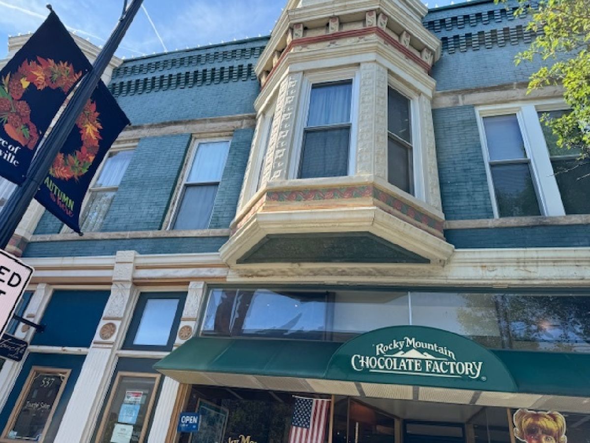  For Rent Libertyville Illinois, 539 Milwaukee