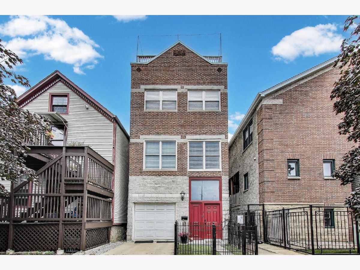 Condos & Townhomes & Homes For Sale Bucktown Chicago Illinois, 2134 Winchester Avenue