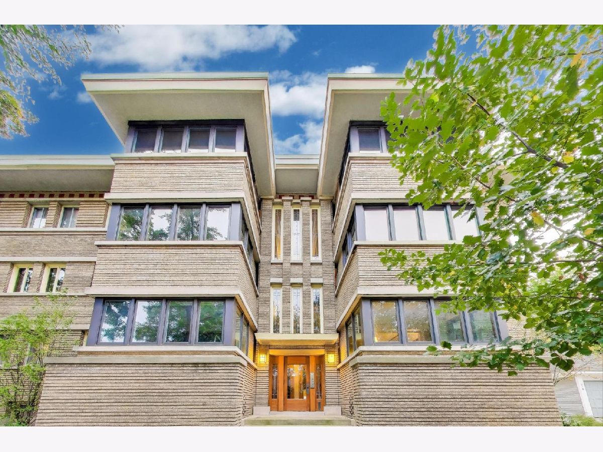 For Sale Oak Park Illinois, 643 Ontario Street