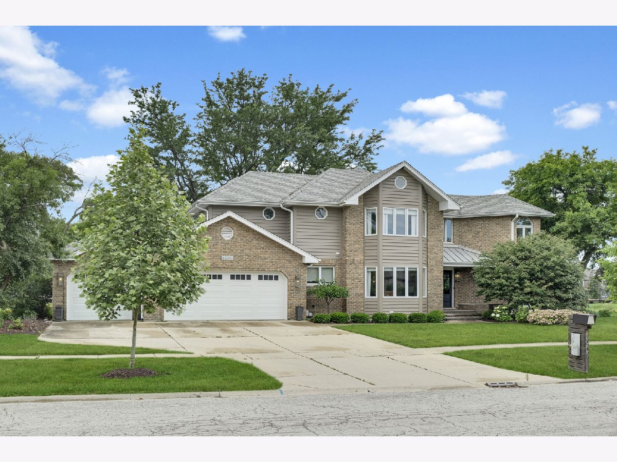 Homes & Townhomes & Condos For Sale White Eagle Naperville Illinois, 3901 White Eagle Drive