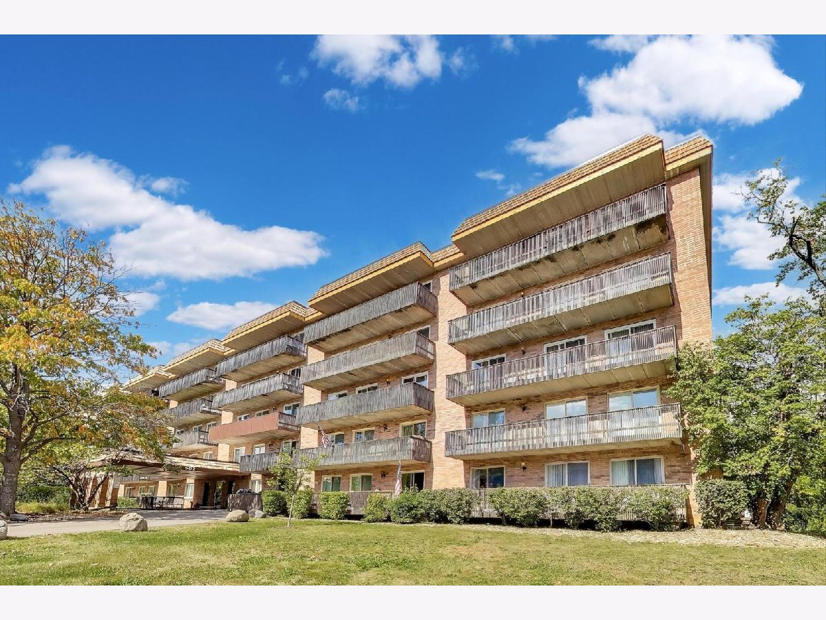  For Sale Downers Grove Illinois, 502 Redondo Drive