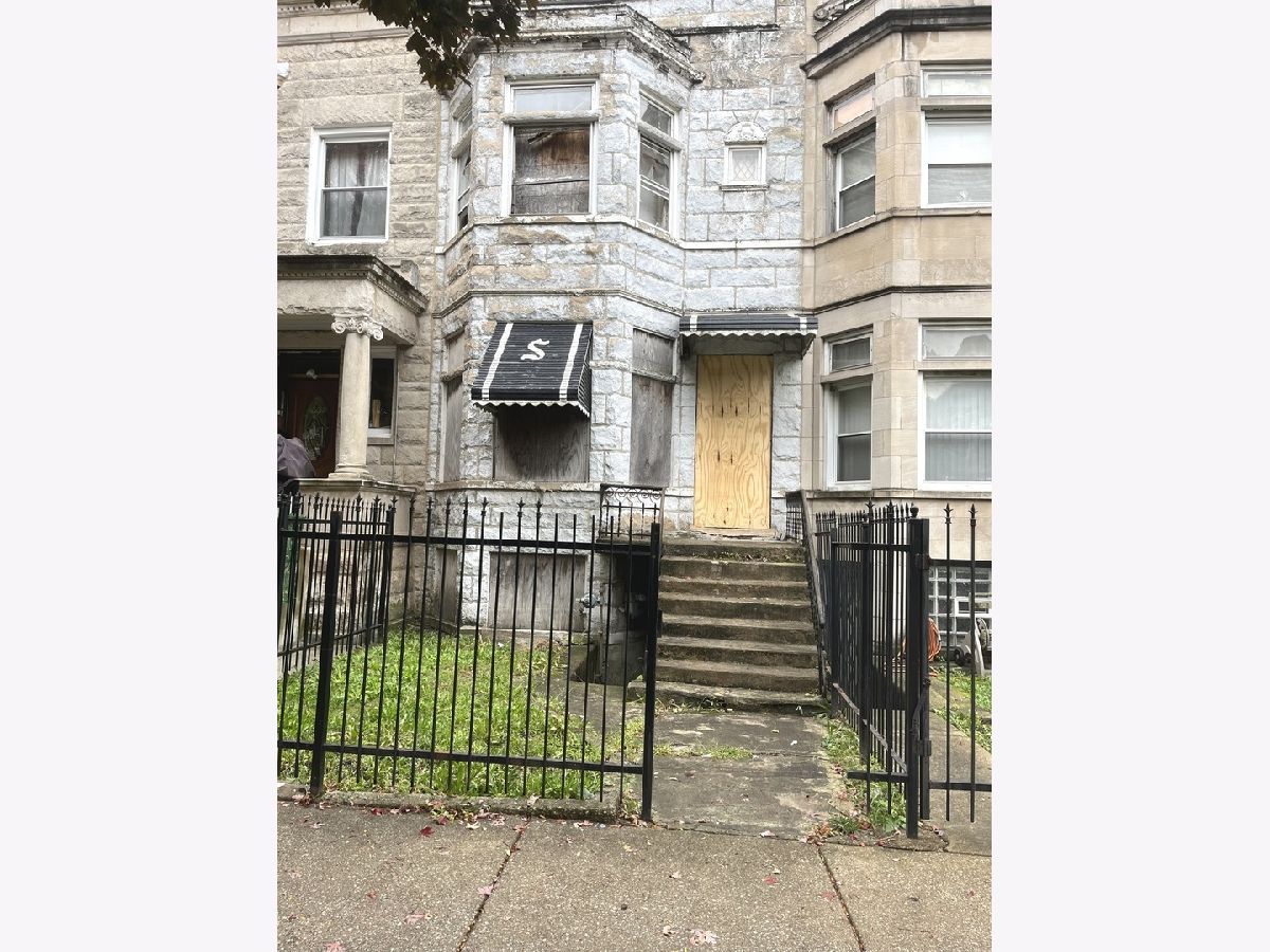 For Sale Chicago Illinois, 3619 Lexington Street