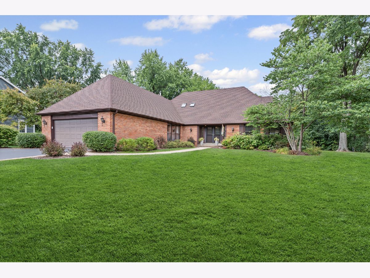  For Sale Barrington Illinois, 290 Cold Spring Road