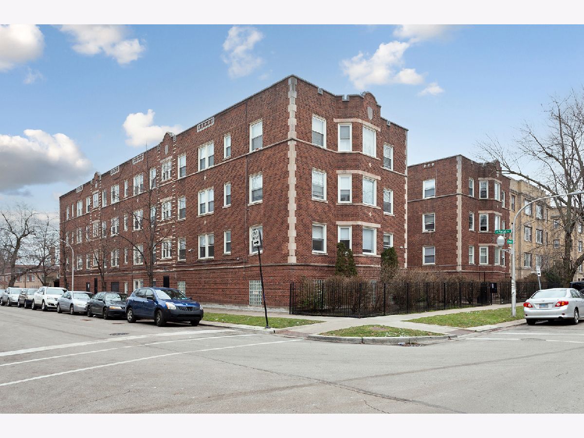  Rented Chicago Illinois, 7383 Damen