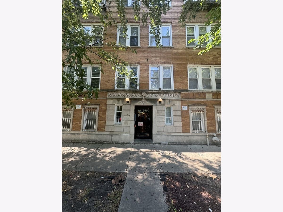 Condos & Townhomes For Rent Wayne Way Condominiums Chicago Illinois
