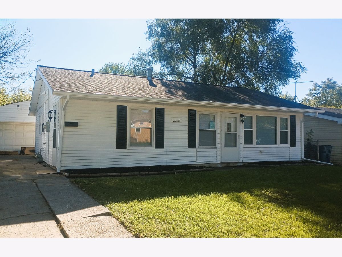 For Sale Sauk Village Illinois, 2210 220th Street