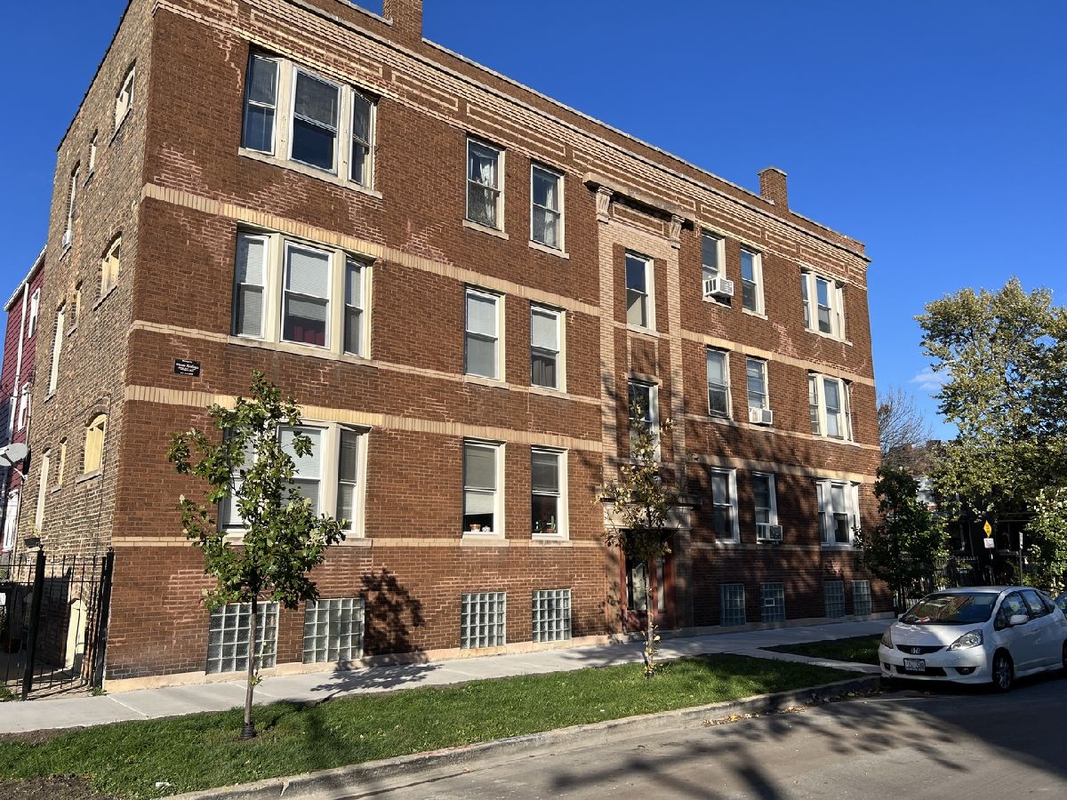 For Rent Chicago Illinois, 4040 Dickens