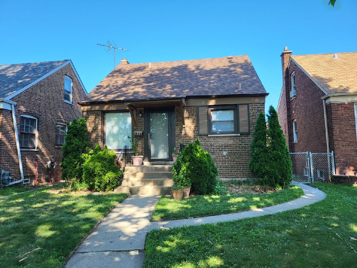  For Sale Chicago Illinois, 11339 Avenue M Avenue