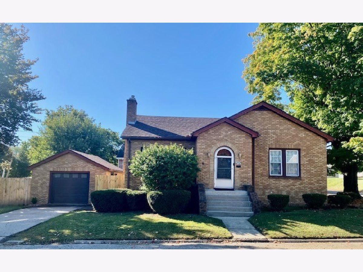  Sold Lasalle Illinois, 902 Roosevelt