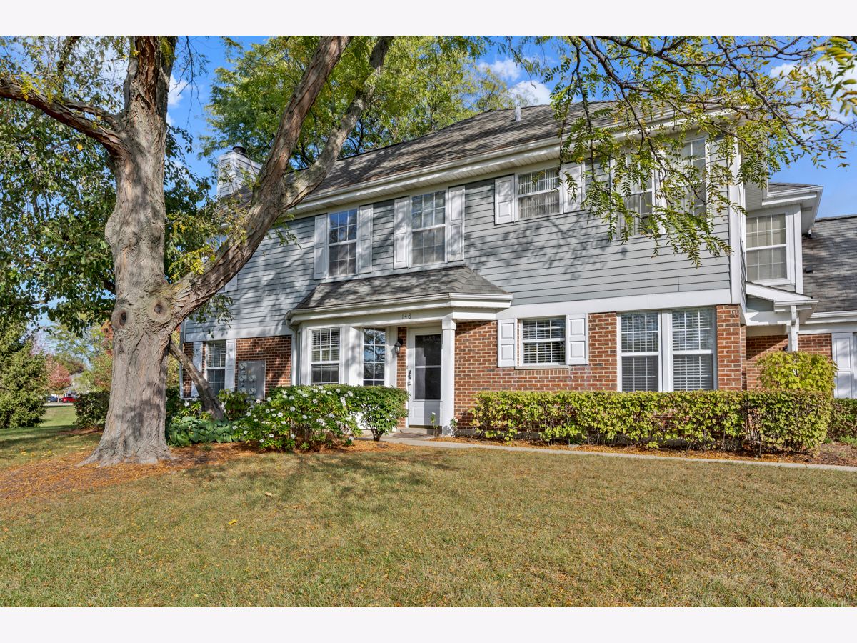  For Sale Buffalo Grove Illinois, 148 White Branch Court