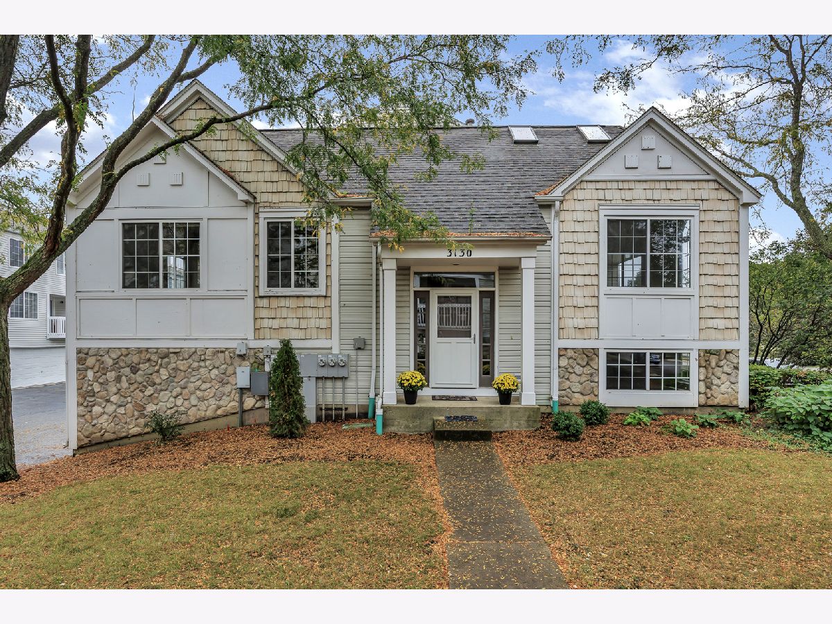 Townhomes For Sale Coves Of Harbor Springs Aurora Illinois, 3130 Cambria Court