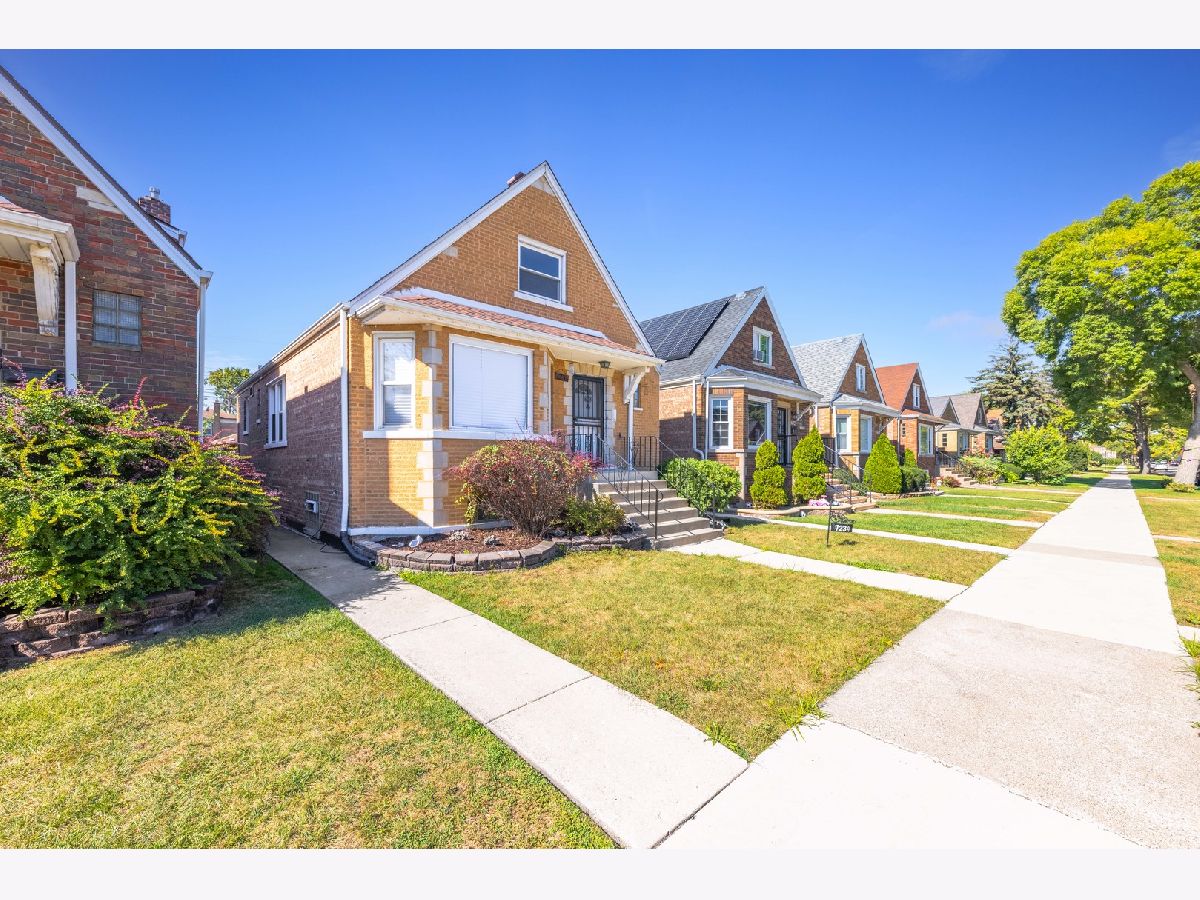  Sold Chicago Illinois, 7234 Sacramento